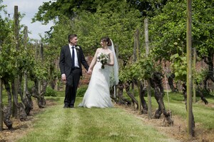 Recommended Stanlake Park Wedding Photographer